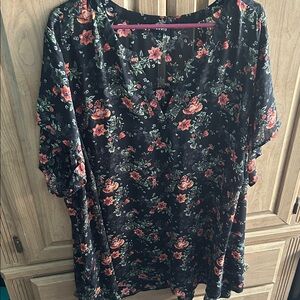 torrid Black Tunic with Coral Floral Print